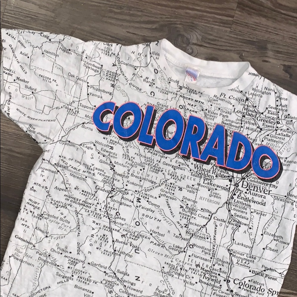 Colorado road maps T shirt